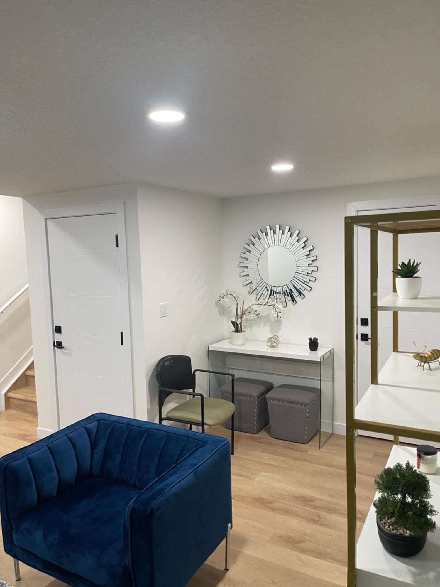 Stylish 2 Bedroom Suite In Sw Edmonton Close To Windermere And Edmonton International Airport Eksteriør billede